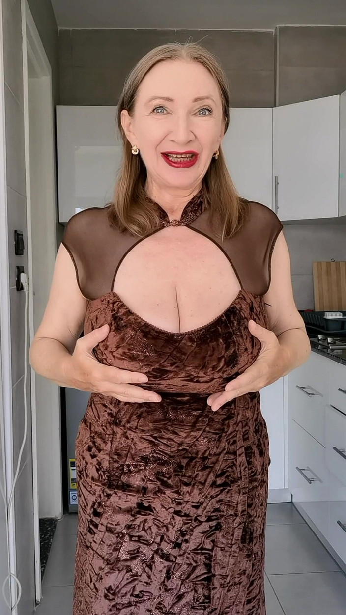MariaOld: I Stopped Her at the Door - and Took Her for...