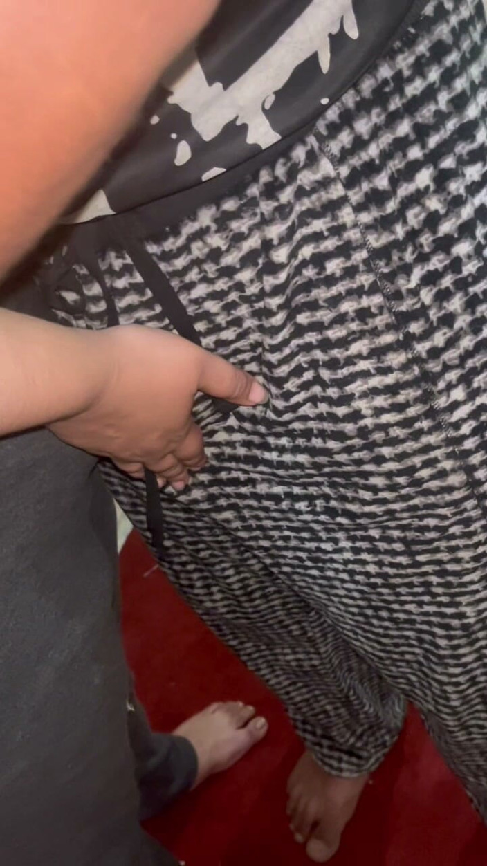 Sexybhahbi: Üvey kız kardeşinin doğum günü kutlaması sırasında ikimiz de seks...
