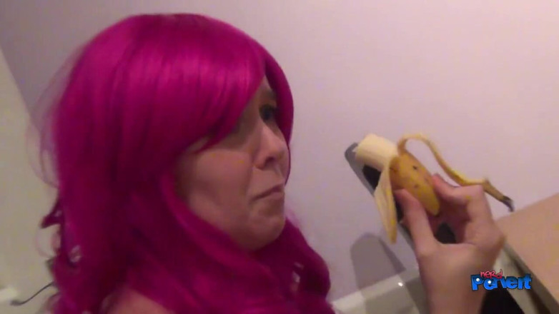 Nerd Pervert: Scouse Deep Throat - Carmel Cox