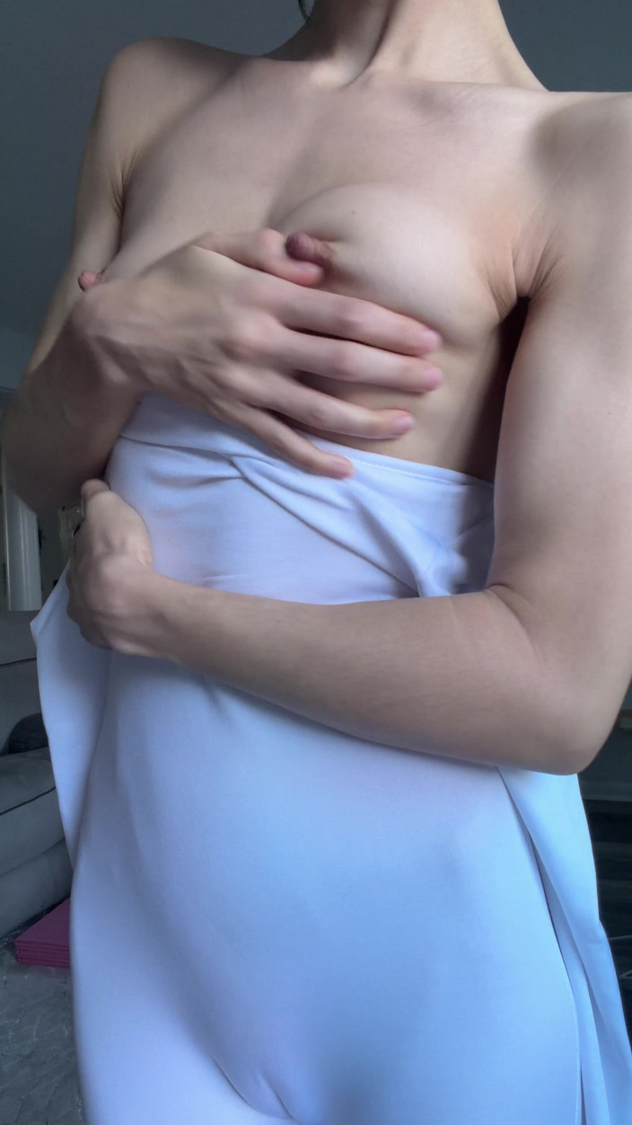 Ms_Emmy_Lynn: A Cups or B Cups, with a Side of Cameltoe