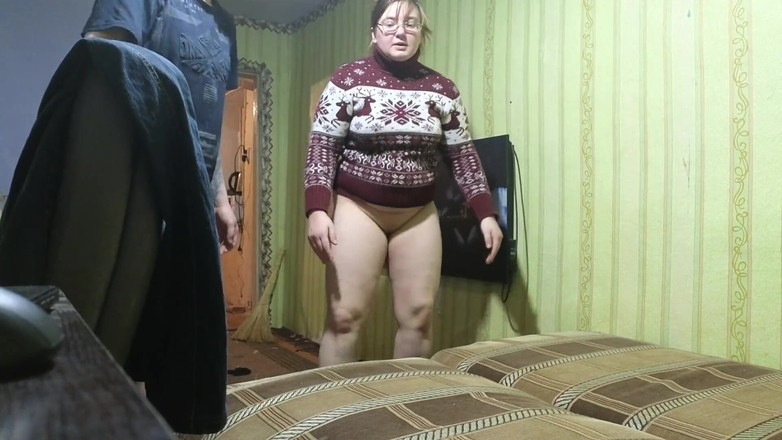 SchoolPrincess: Záběry ze zákulisí sexuální posteli s holým zadkem