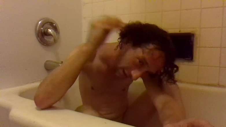 LilTaste: Cabelo do couro peludo e corpo nu revestido em meu...