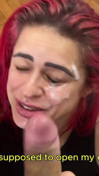 Camila Vegas Curățenie întreruptă - Surpriză pe față și fund (complet)
