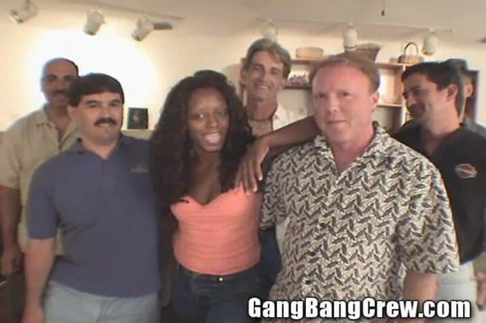 Tampa Bukkake: Nasty Natalie Black Chick Gangbang Hotel Whore Party White Cock...