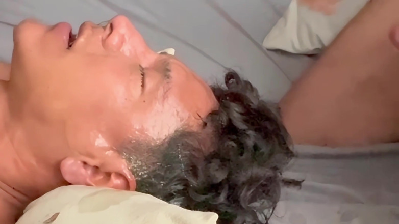 Danmel X: Premier tour : discipline de la gorge profonde