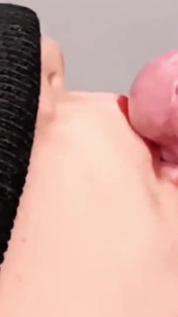 Krim mani yang lazat dalam mulut kaya saya