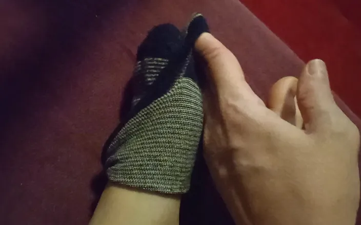 Carmen40: Beautiful White Legs From Which I Take off My Socks