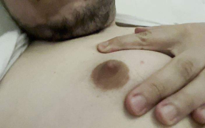 Aimeronds: Tits Lover, This Is for You