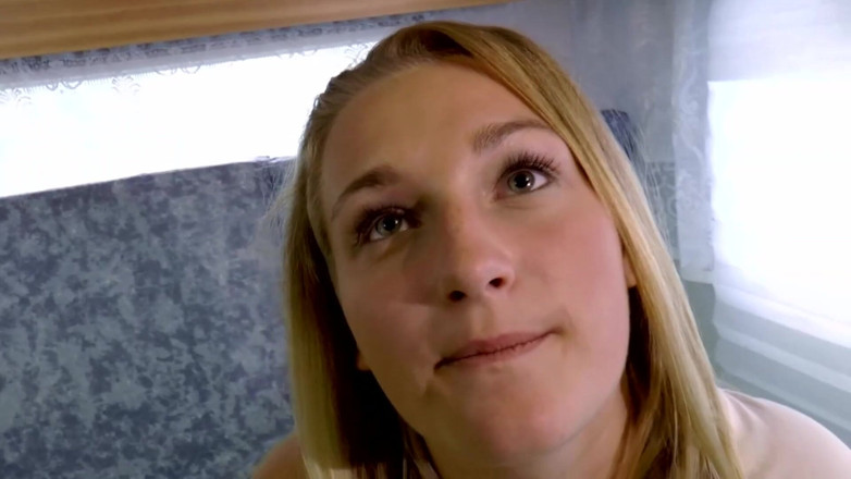 Deutschland porn: Alter und junger sex im camper