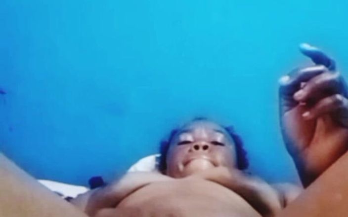 Sugarmama video call mutual masturbation: Mẹ chơi âm hộ của cô ấy trên cuộc gọi video ep5