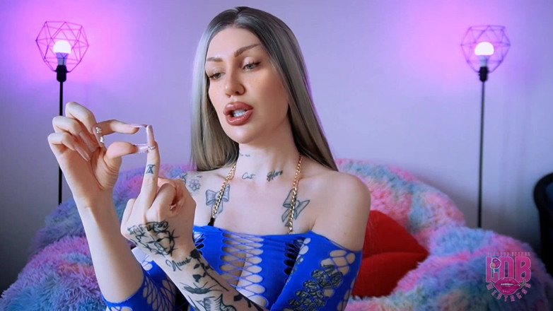 LDBMistress: Kleiner dan mijn nagel