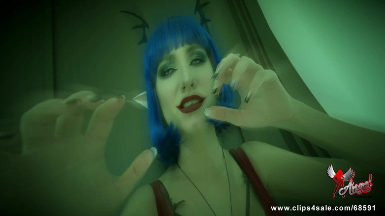 Angel The Dreamgirl: Kiss of a demon queen