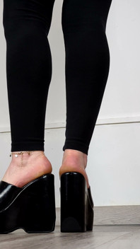 Coleção de sapatos milf y2k preto patente cunhas - Dame Olga