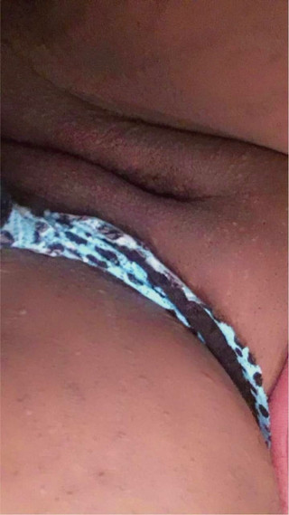 BigTitz92: Pussy and Titties