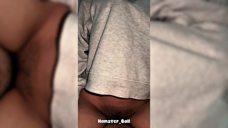 Hamster_Ball: Malajska modelka hidżabu wyparowuje kutasa swojego fotografa