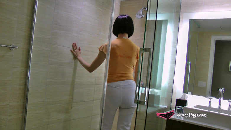 Stocking Videos: Fast, Loose, and Wet - Kinky Strap-on Surprise in Tight White...