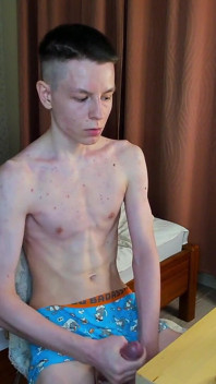 Tvrdé honění s 23 cm ptákem pro velké sperma!