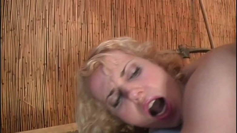 My real dirty life: Questa MILF Calda Gode Un Bel Cazzone Giovane Nel Culo