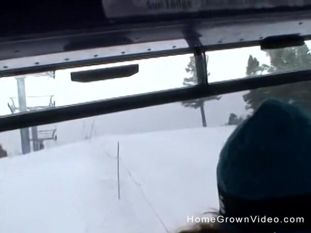 Homegrown Amateurs: Tyler succhia matt sulla montagna