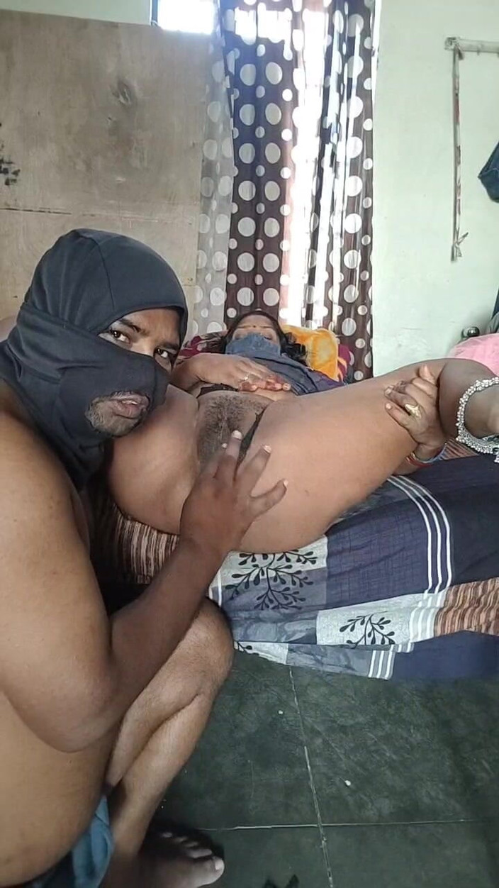 FULLMJEDETI: Eu gostei de colocar meu dedo na cunhada