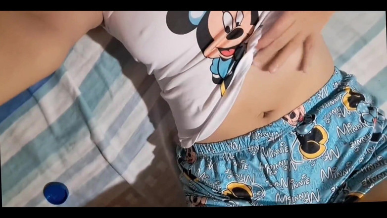Yulieth Gomez: My Sister-in-law Shows Me Her Big Breasts