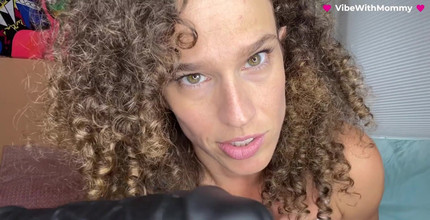 VibeWithMommy: 흑형 대물 에 따먹히는 새엄마 당신은 그녀가 그것에 대해 무엇을 추측하지 않을 거야 ...