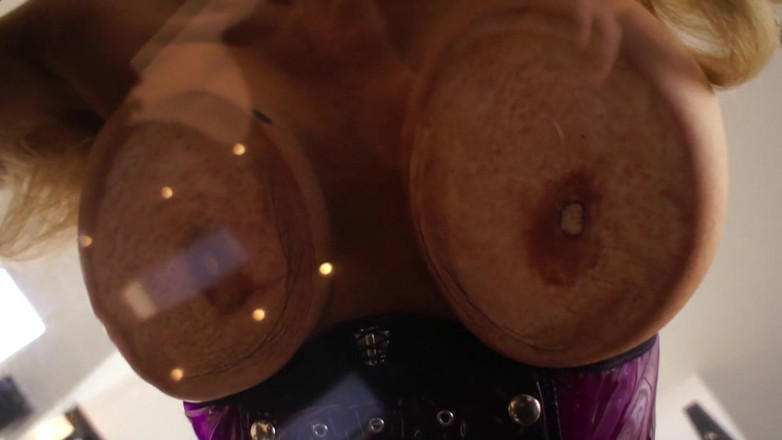 Cruel Media TV: Julia Ann z Toni Ribas wielka milf jebanie cipka