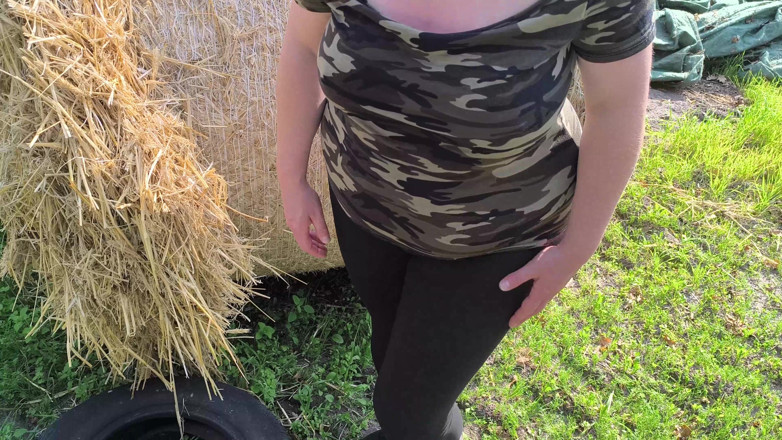 Bouncy Tits Action: Світовий рекорд зі стажем цицьок 2 - 3 з 18 - 4230 ляпасів