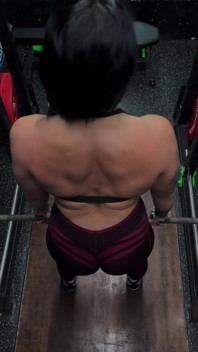 Muscles and a Peachy Ass