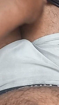 키스로 자지를 빠는 인도 와이프