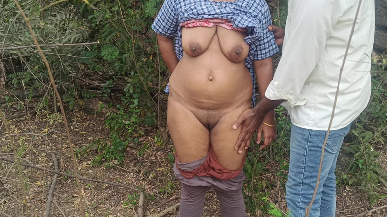 Inba: Студентка в униформе