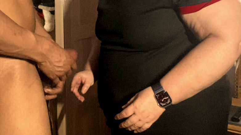 Daddykane: BbW vdaná babička zvládá velké černé péro doma pro nálož spermatu...