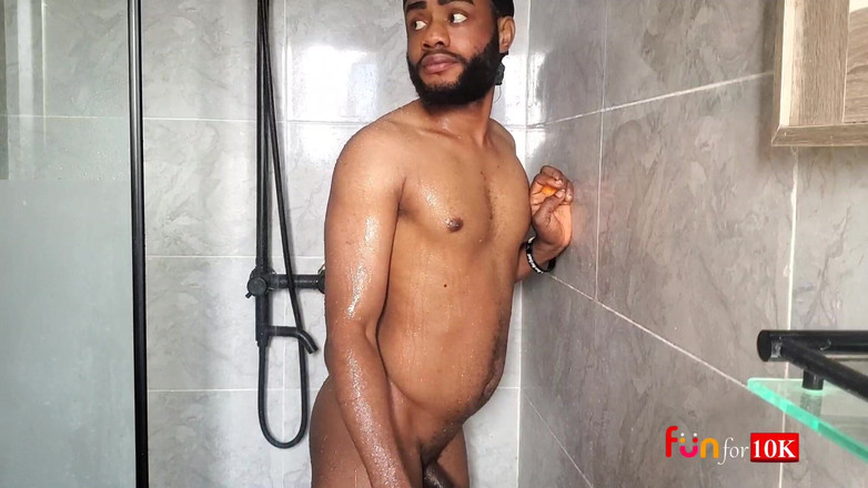 Fun for 10k bi videos only: Abbiamo Fatto Una Scopata Bisex E Poi Una Scopata Gay...