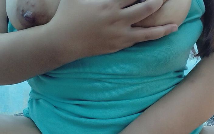 Vaginabig88: Бедная тетушка хочет обмениваться спермой