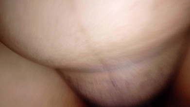 BigassMILF40: Blowjob Yang Sedap Dan Kemudian Jiran Yang Tidak Setia Menunggang...