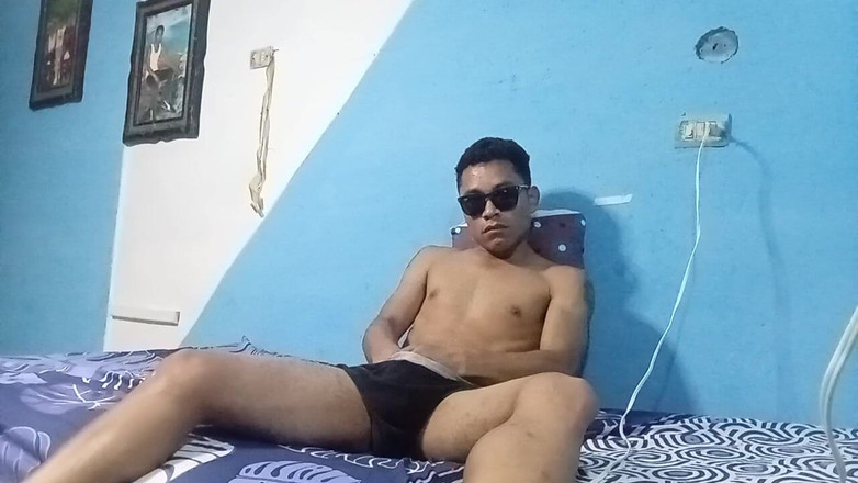 Shainixhotboys: Giovane Latino Gay