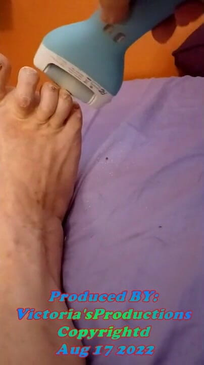 BBW nurse Vicki adventures with friends: Good morning part 2 pov toe care lotion
