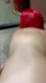 Curvă roșcată sexy