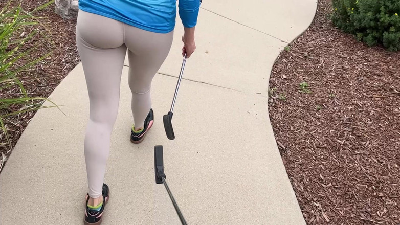 Bigmax8inch: Golf-date wird zu dach-blowjob mit heißer rothaariger