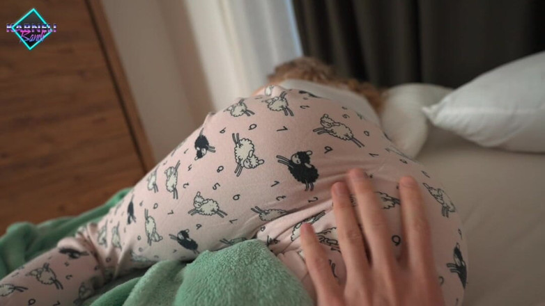 Karneli Bandi: Me encanta cuando mi novio me despertó así