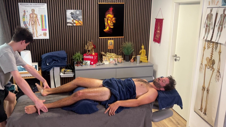 Dylan Swatson: Chàng trai thẳng nóng bỏng được massage thủ dâm