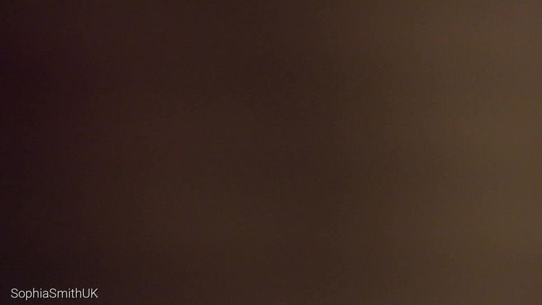 SophiaSmithUK: ASMR จูบใหญ่ๆ