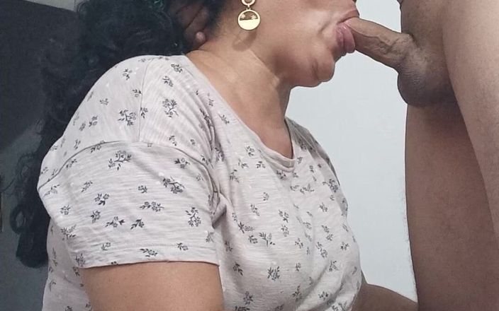 Valkyrieandluigy: Wife Sucking Deep Throat