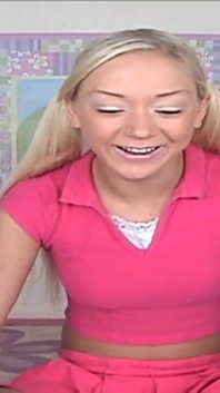 Watch Me Do the Splits Naked and Masturbate!
