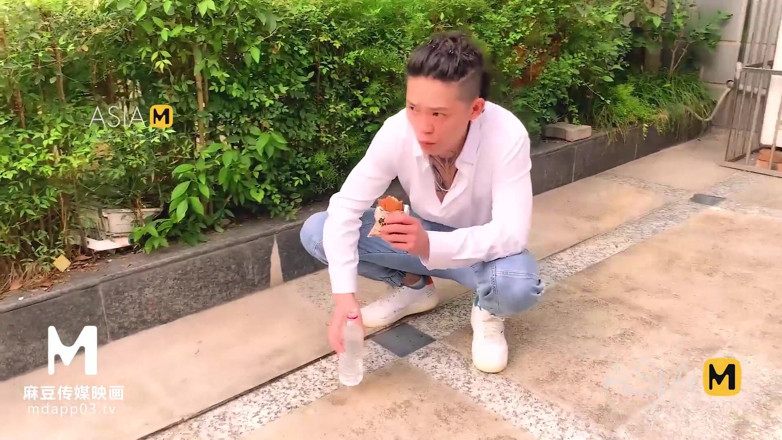 ModelMedia Asia: ModelMedia Asia-Sexy delivery woman-Gu Tao tao-MMZ-031-Best original Asia porn video