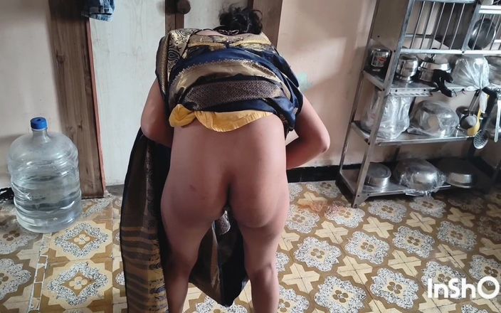 Desishycouple: 我一个人在家自慰 第2部分