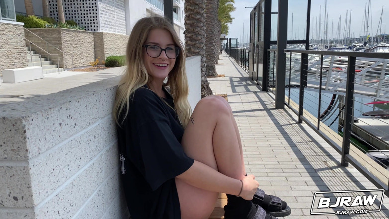 BJ Raw: Bjraw Taylor Blake Takes a Face Full