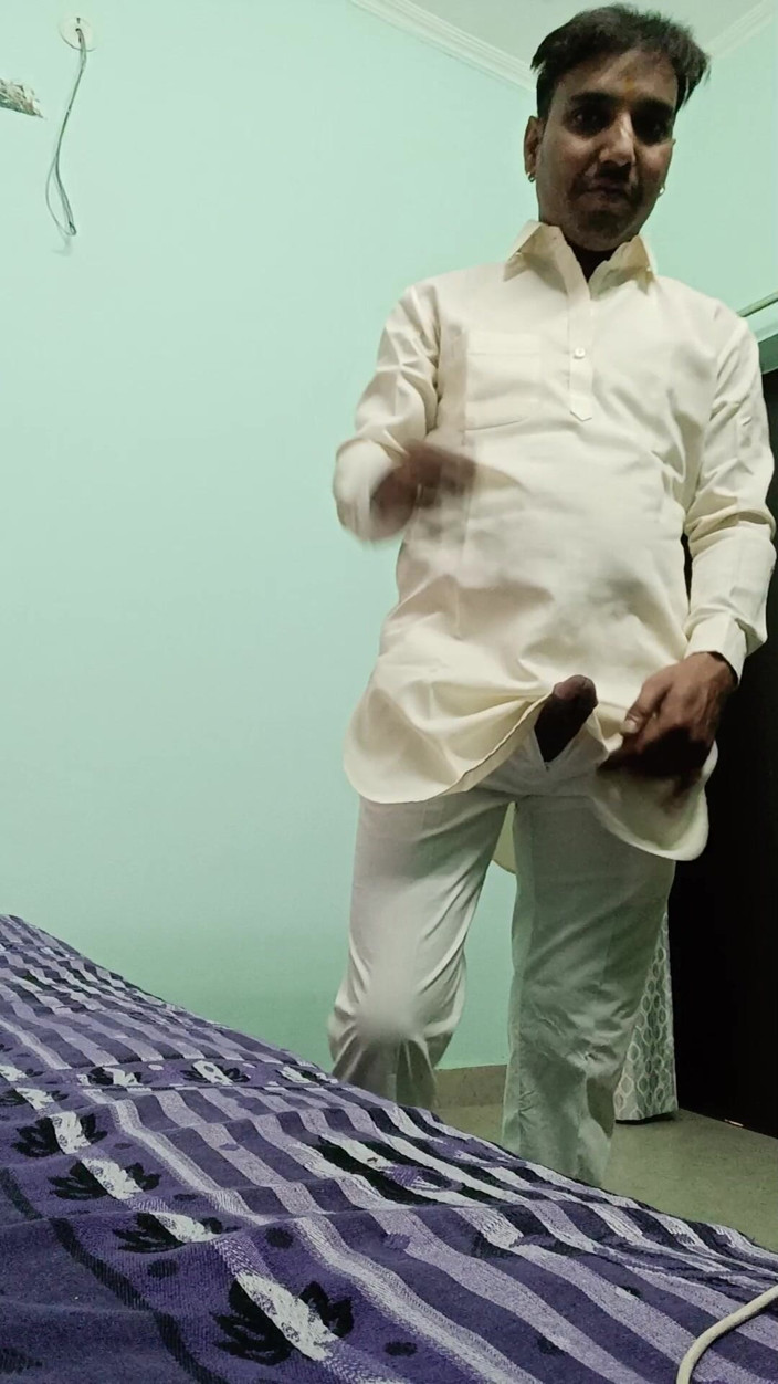 Rajasthani-old-lover: Indyjski Desi masturbuje się