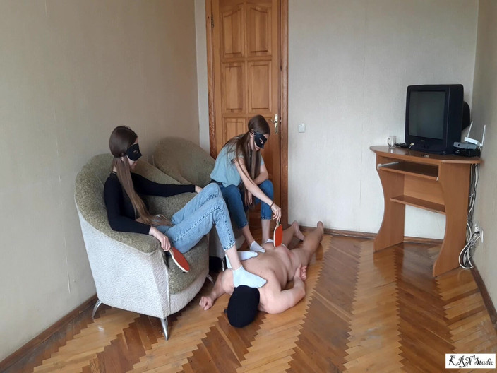 KRNStudio: FFM -session #137 spanking