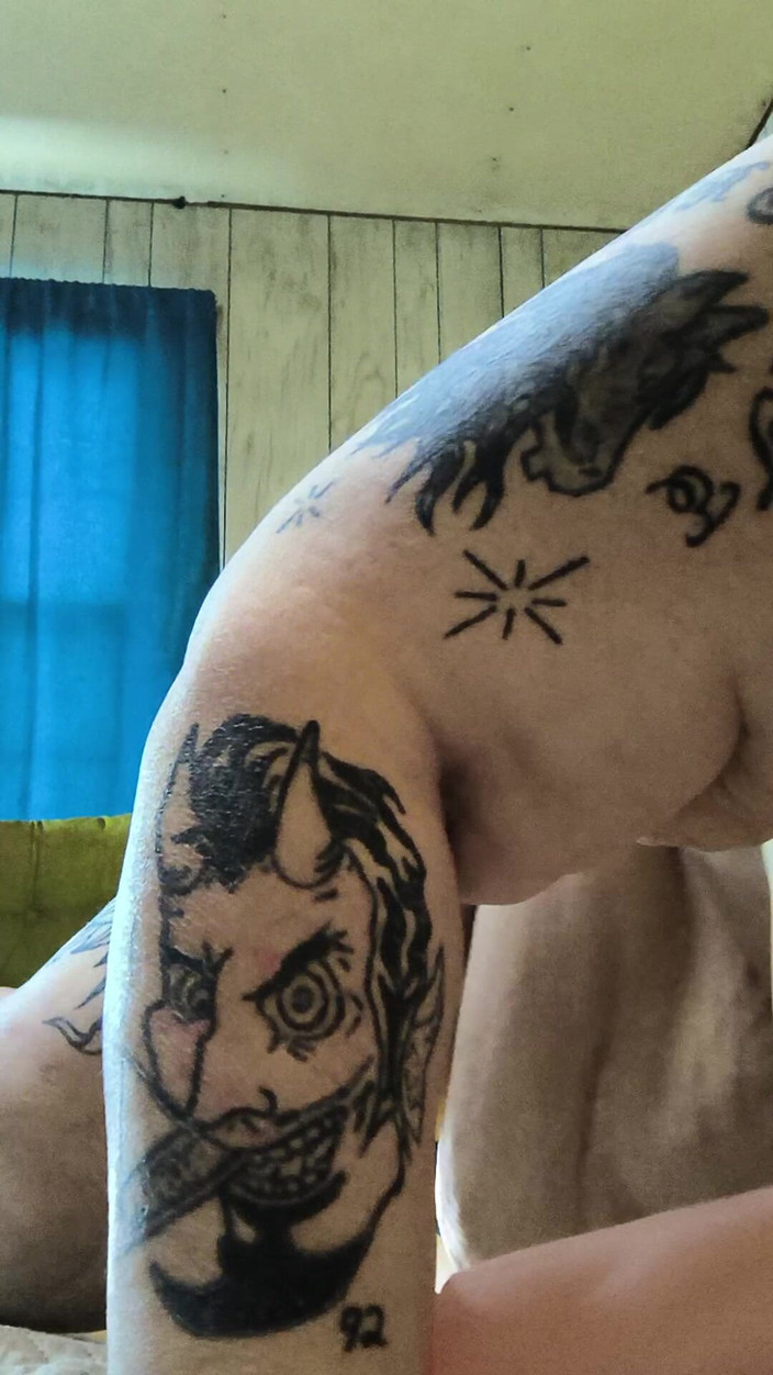 HerculesnVENUS: Podstępny Freaky jeździ śmierdzącą ręką i tryska jak wiadro Lowe'a